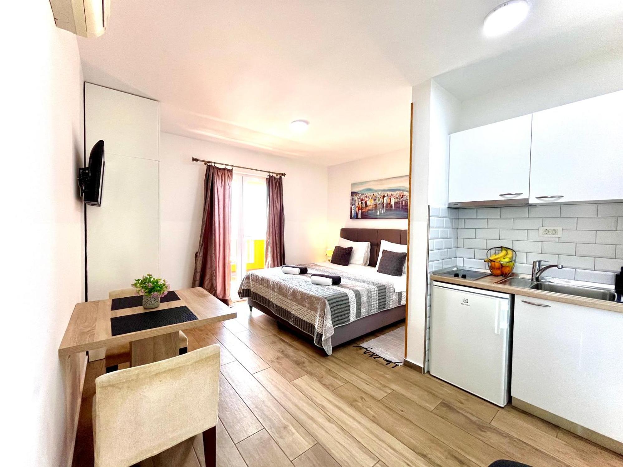 Apartments Sunset Mlini Room photo